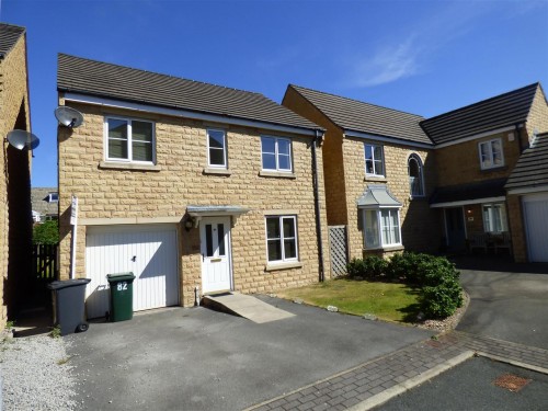 Agincourt Drive, Gilstead, Bingley