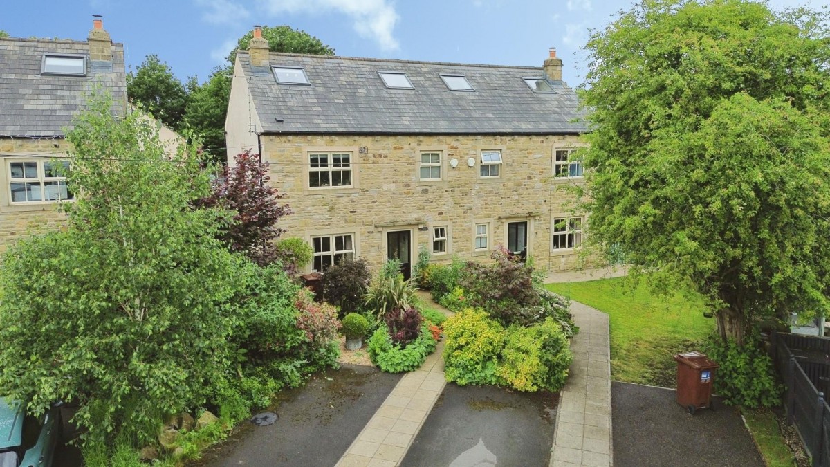 Carletonside Fold, Skipton