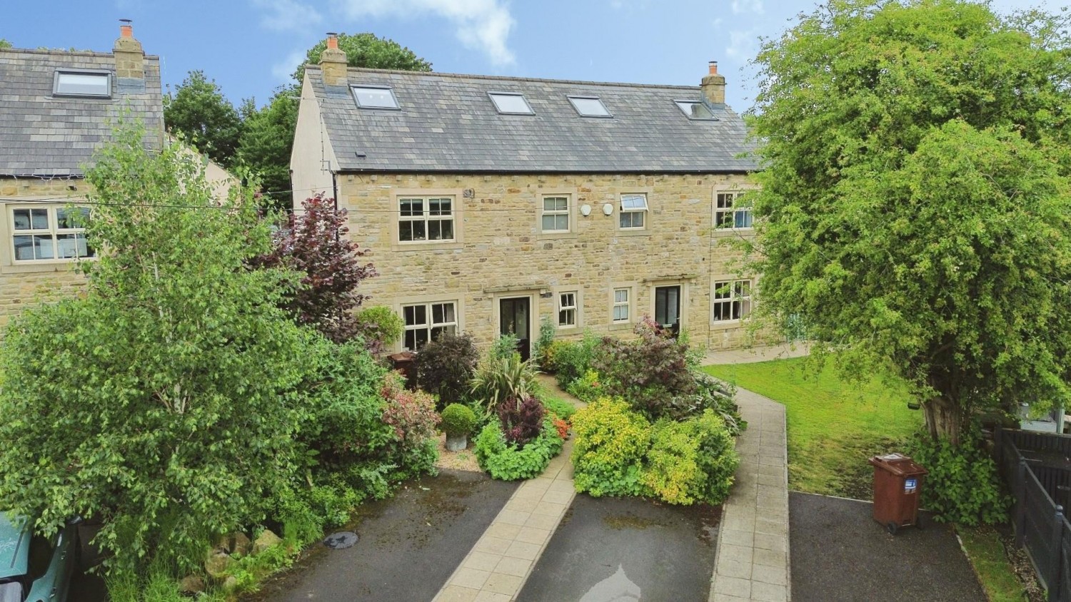 Carletonside Fold, Skipton