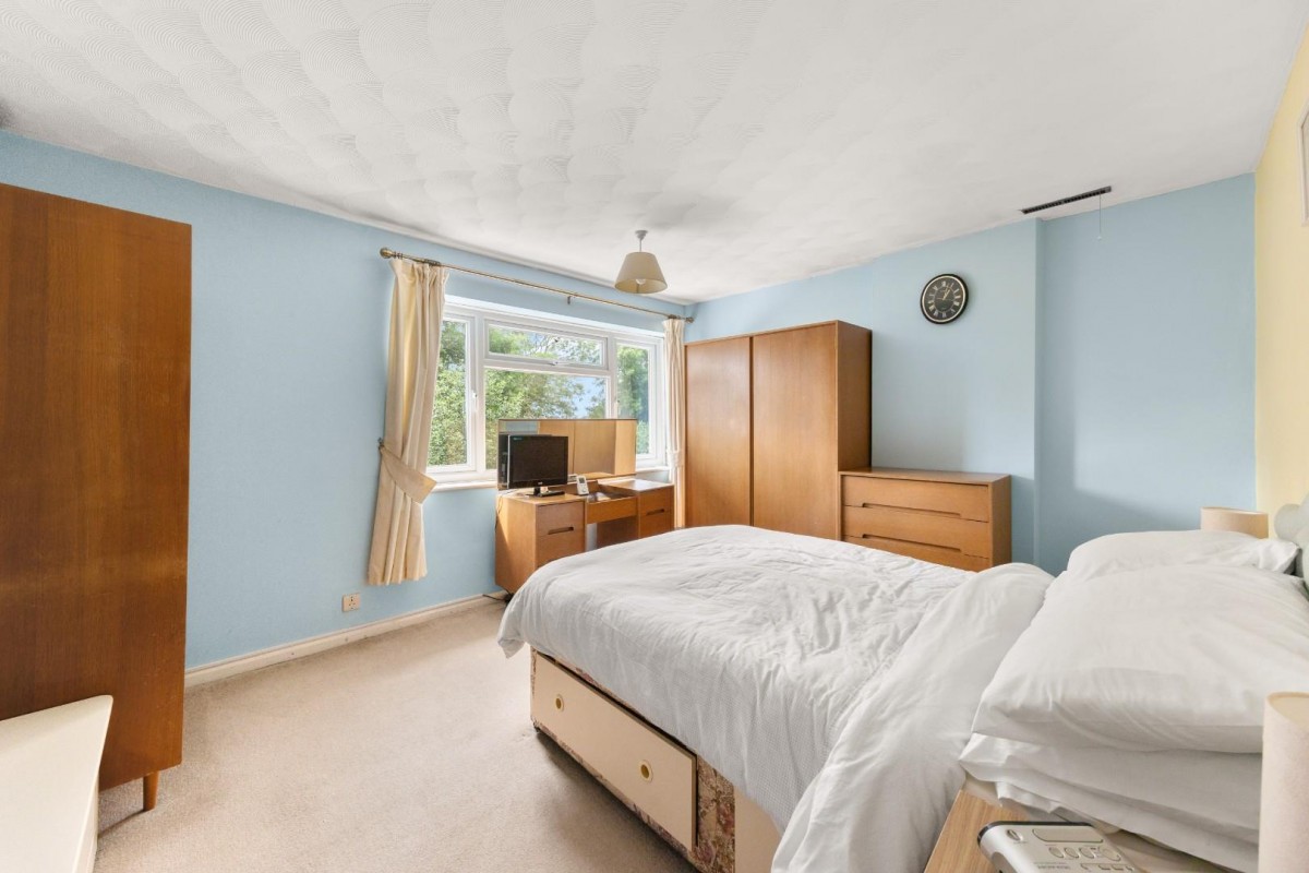 Longway Avenue, Bristol