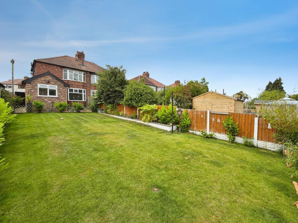 Crosthwaite Avenue, Eastham