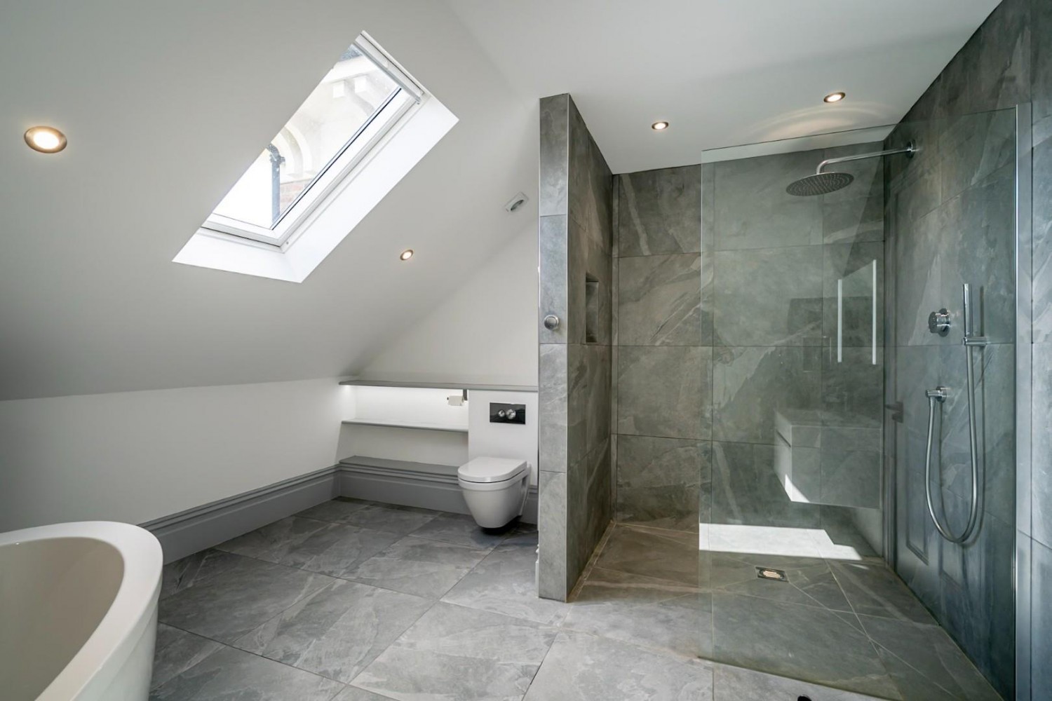 6 bedroom House to let in Tadcaster Road, York