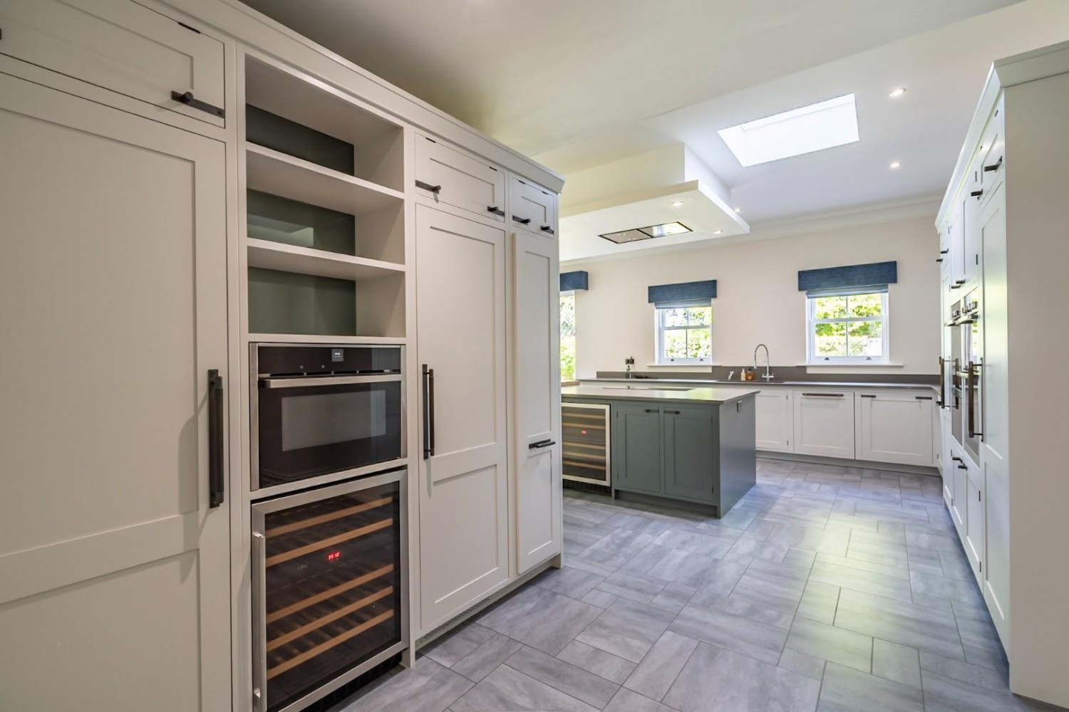 6 bedroom House to let in Tadcaster Road, York
