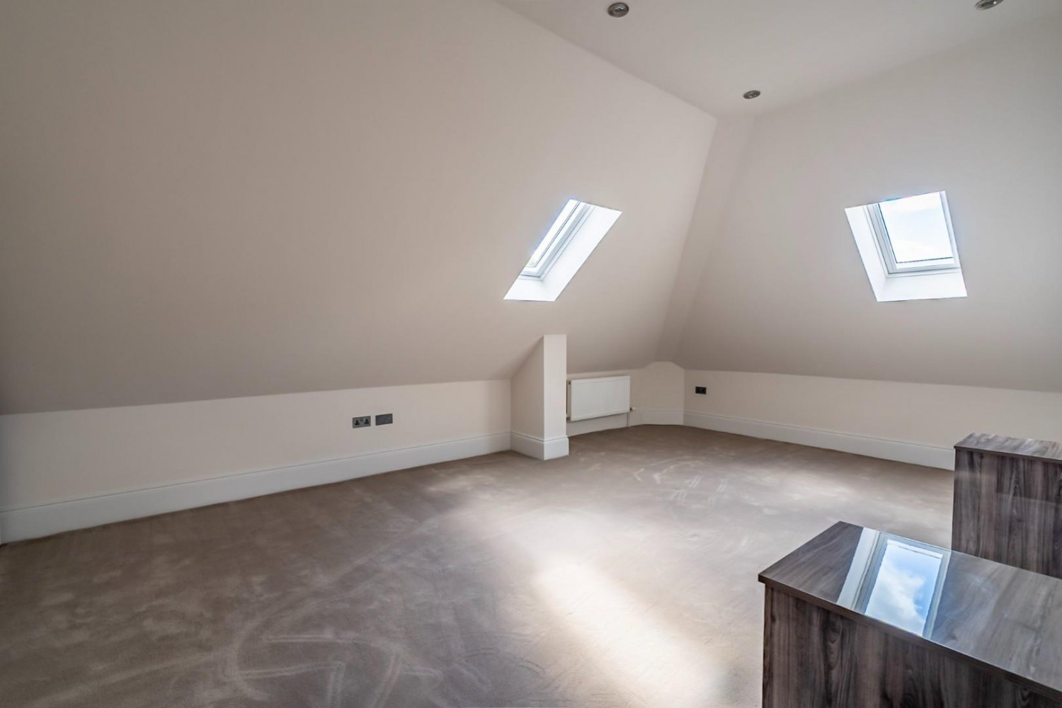 6 bedroom House to let in Tadcaster Road, York