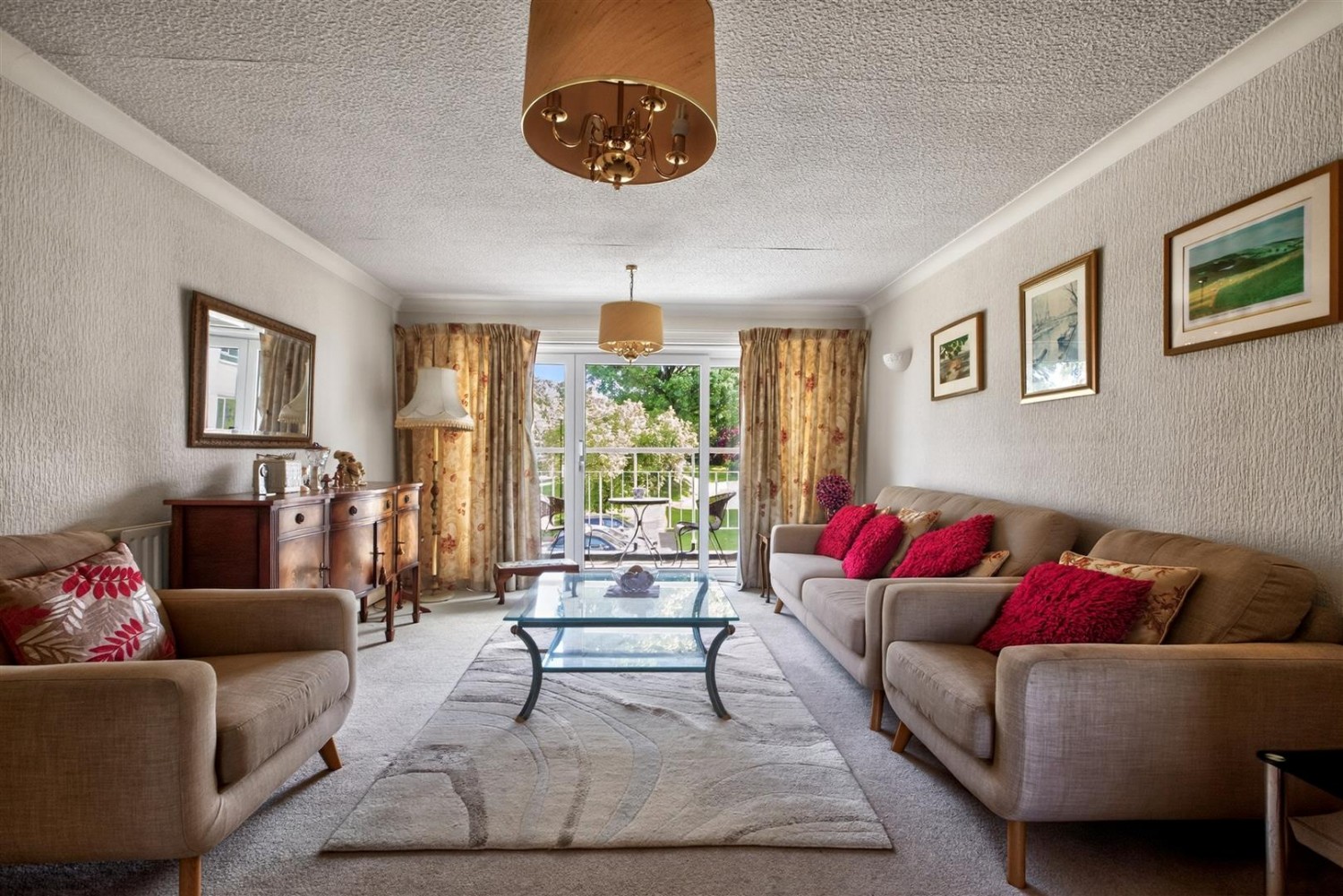 3 bedroom Flat for sale in The Glen, Sheffield