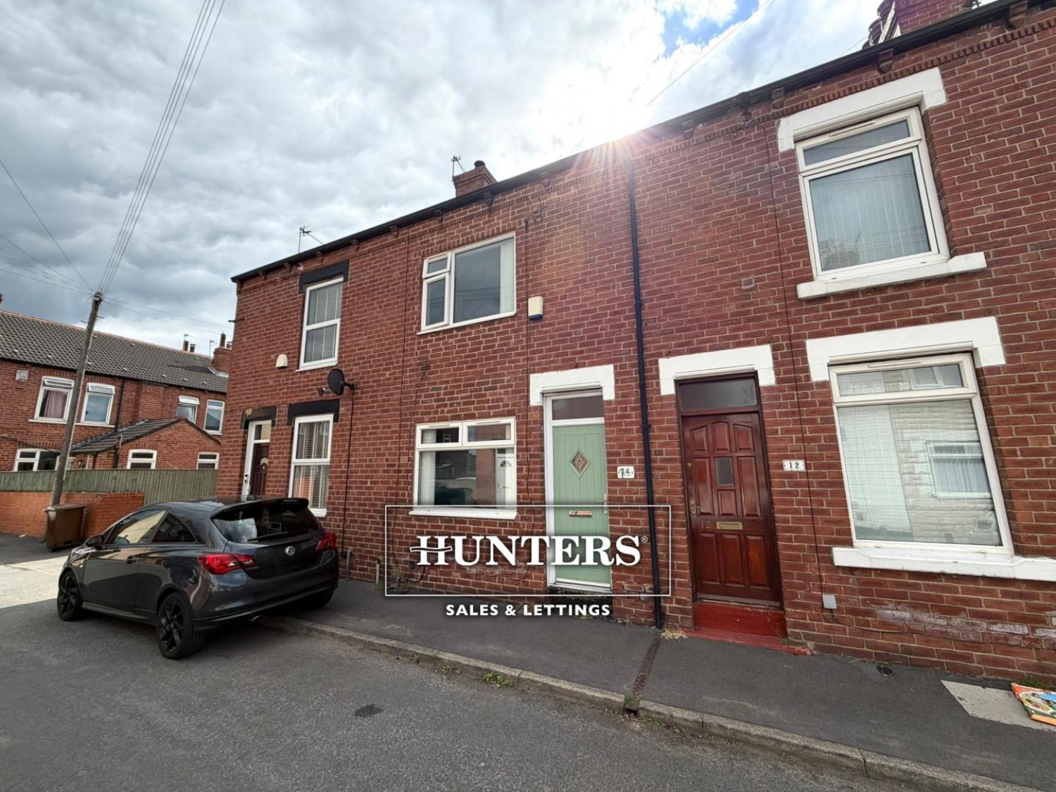 2 bedroom House to let in Crowther Place, Castleford