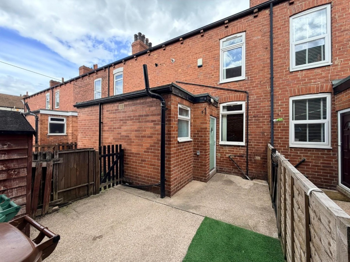 Crowther Place, Castleford