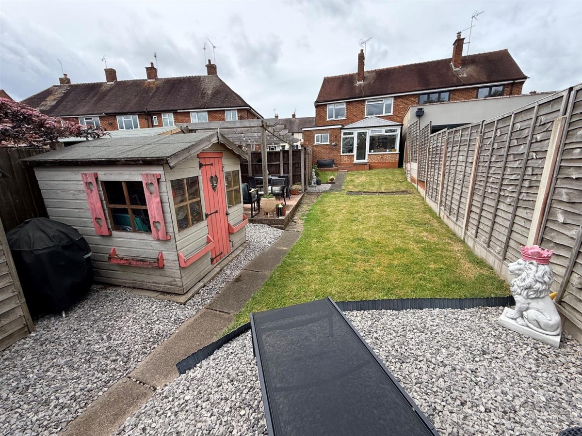 Shenstone Avenue, Stourbridge, DY8 3EJ