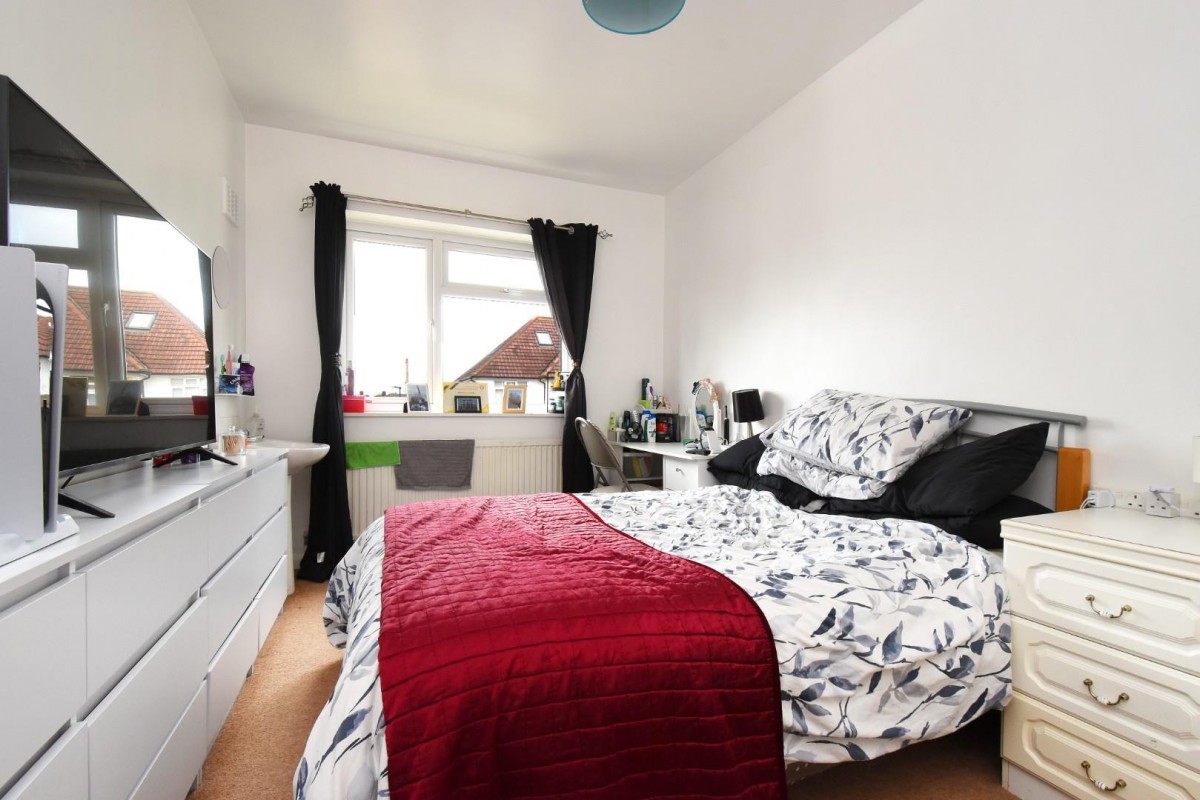 Cedric Road, New Eltham, London, SE9 3SQ