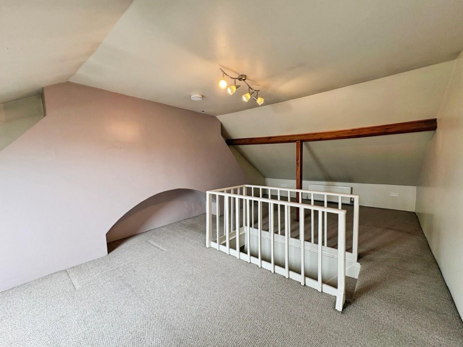2 bedroom House for sale in Stammergate, Thirsk