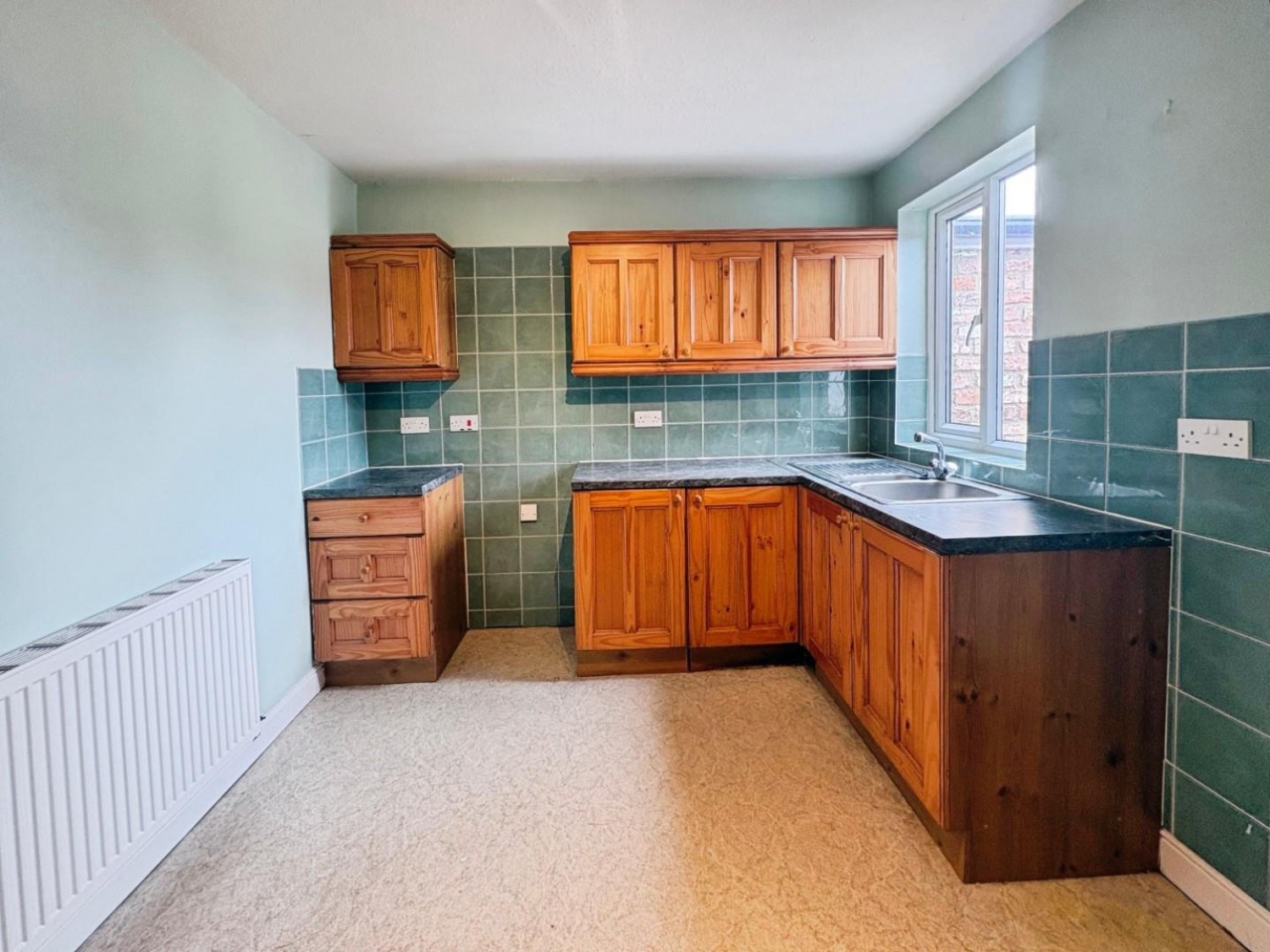 2 bedroom House for sale in Stammergate, Thirsk