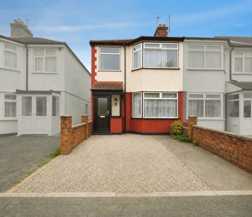 Crofts Road , Harrow , HA1
