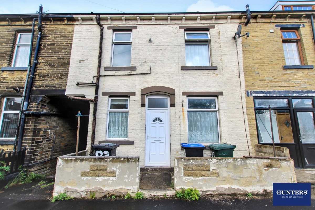 Halstead Place, Bradford, BD7