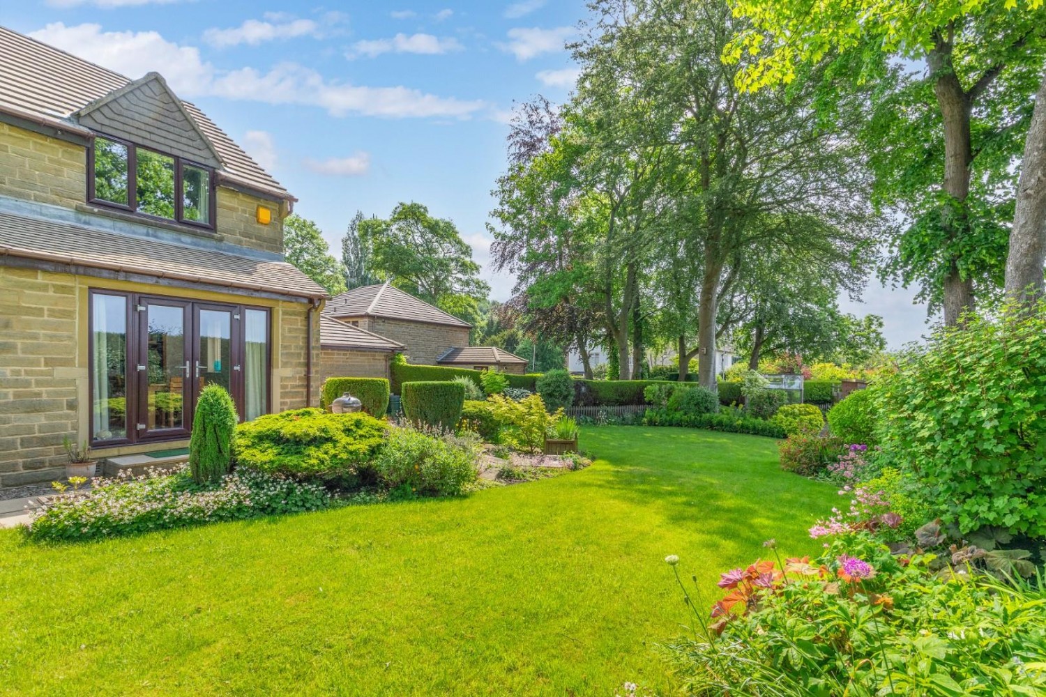 Wingfield Court, Bingley