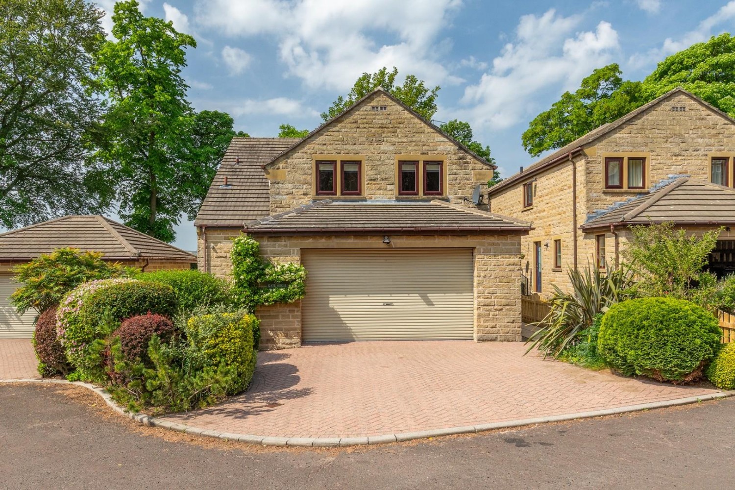 Wingfield Court, Bingley
