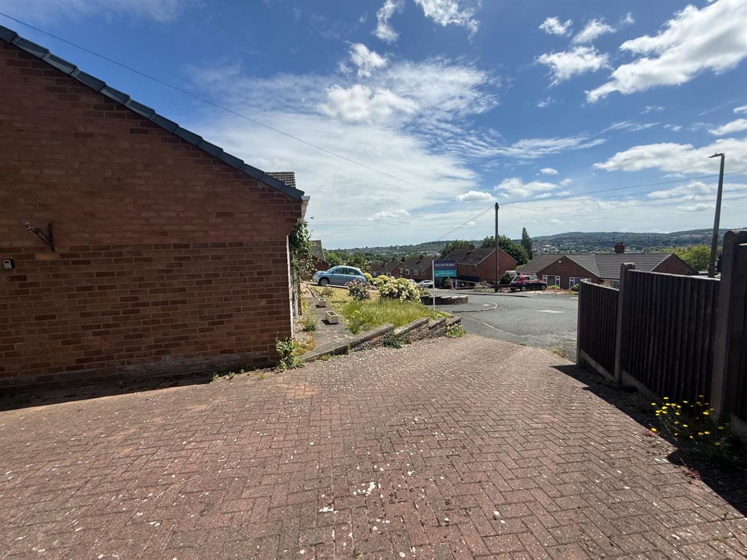 Wychbury Road, Quarry Bank, DY5 2XX