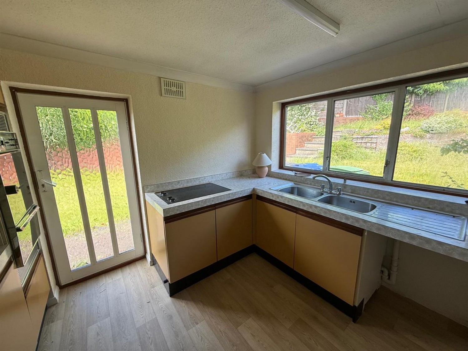 Wychbury Road, Quarry Bank, DY5 2XX