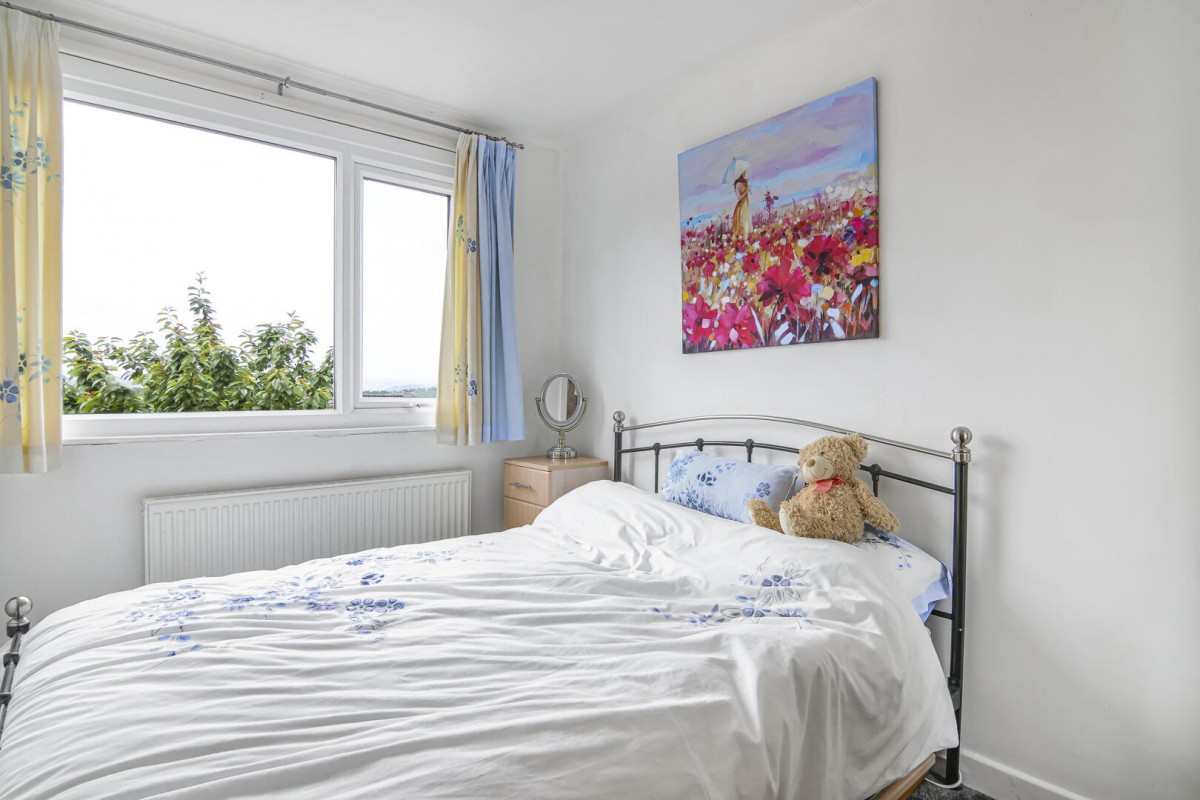Banksfield Crescent, Yeadon, Leeds
