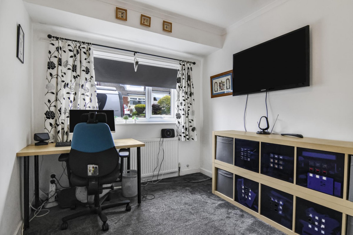Banksfield Crescent, Yeadon, Leeds