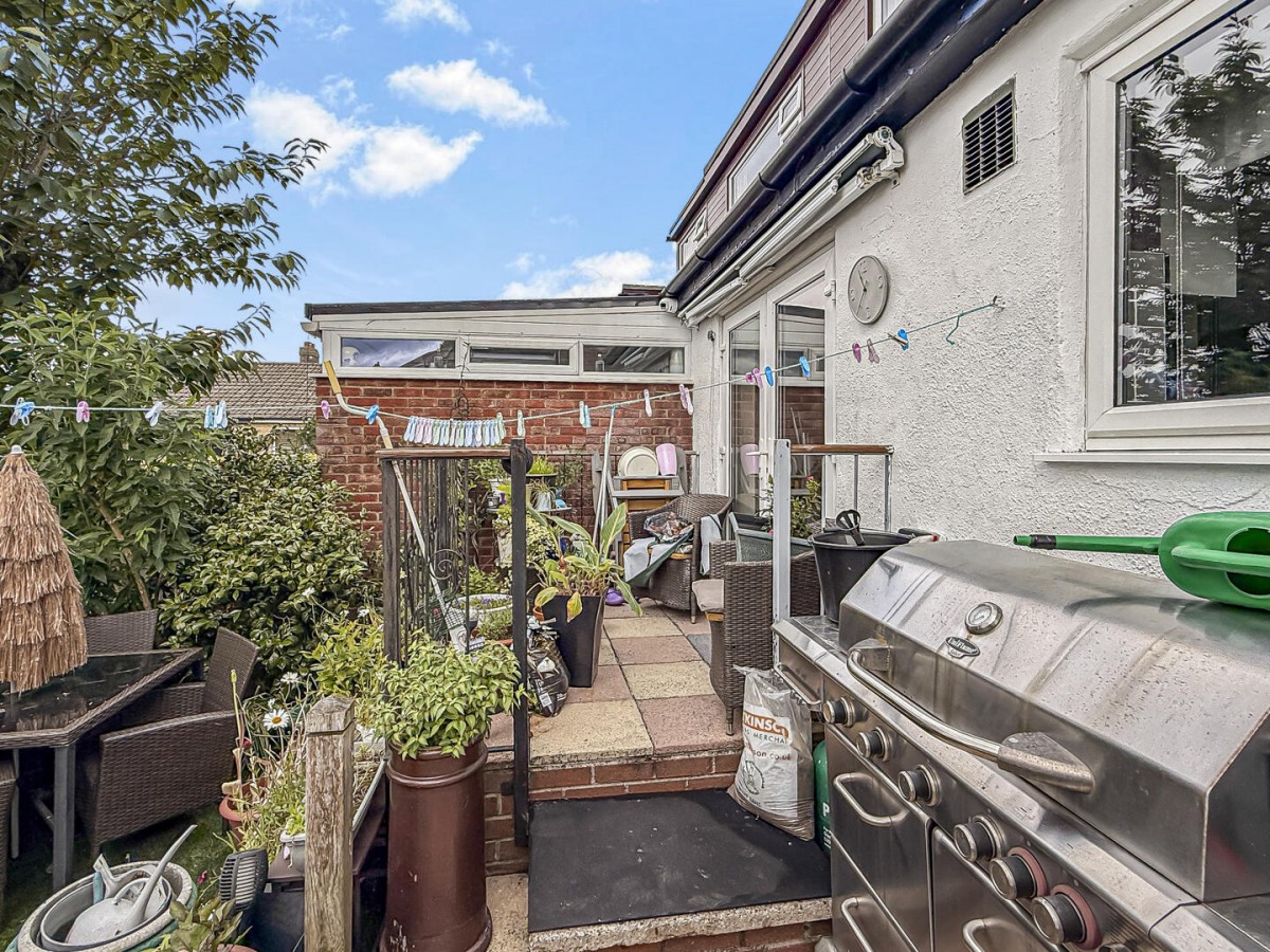 Banksfield Crescent, Yeadon, Leeds