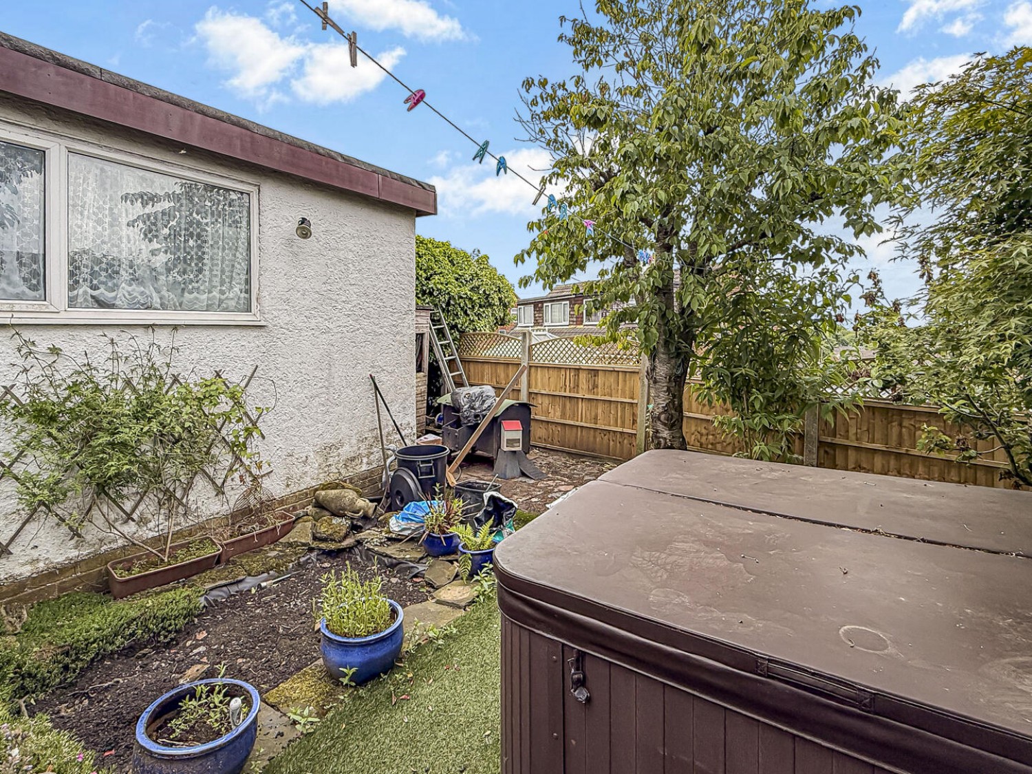 Banksfield Crescent, Yeadon, Leeds