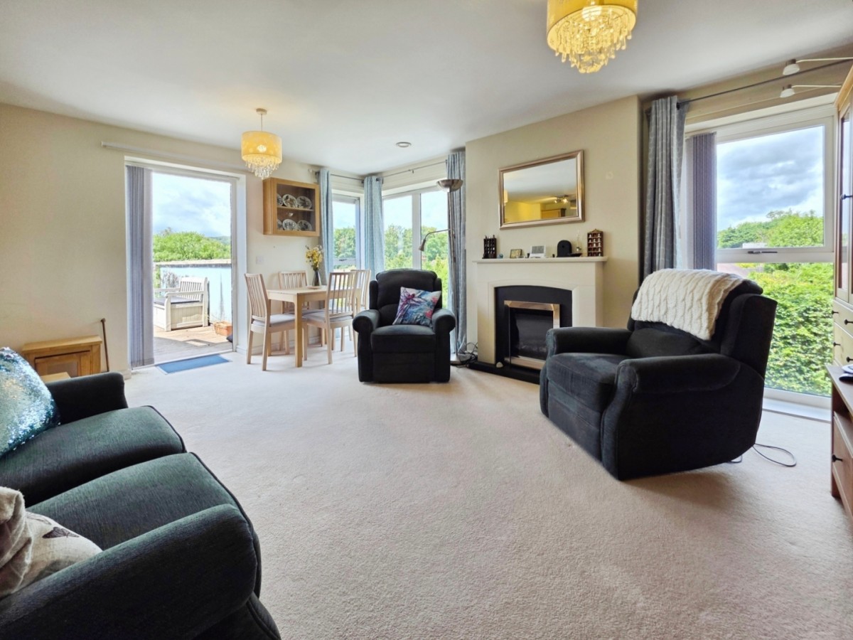 Stroudwater Court, Cainscross Road, Stroud