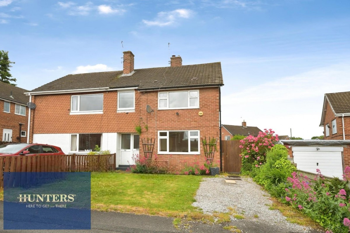 Gower Crescent, Loundsley Green, Chesterfield, S40 4LS