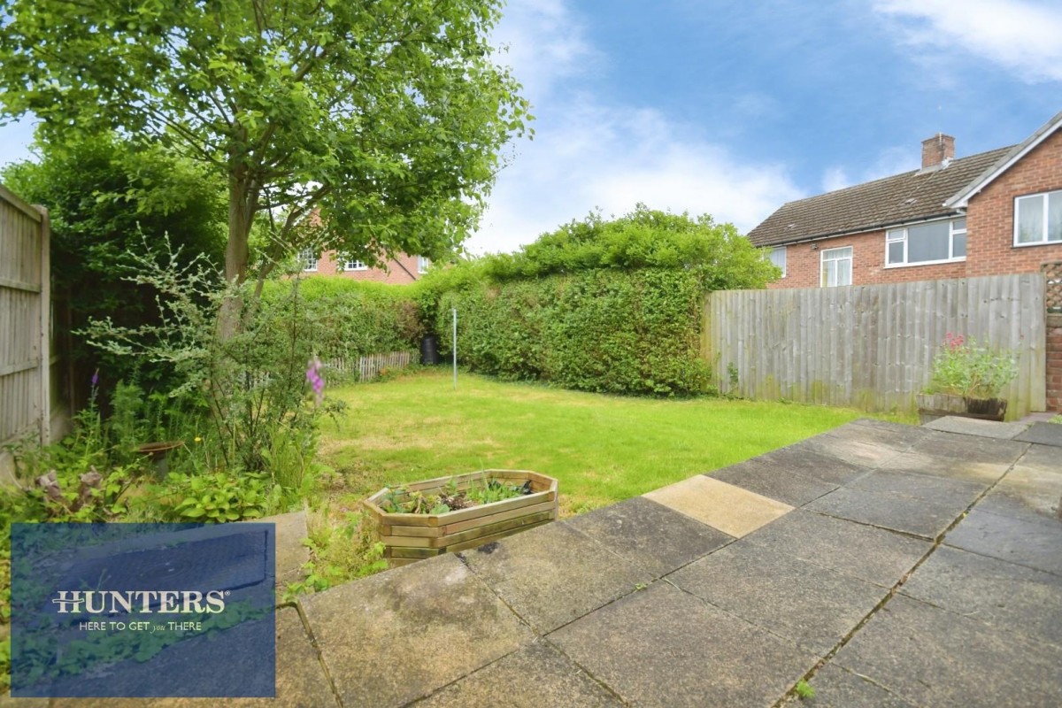 Gower Crescent, Loundsley Green, Chesterfield, S40 4LS