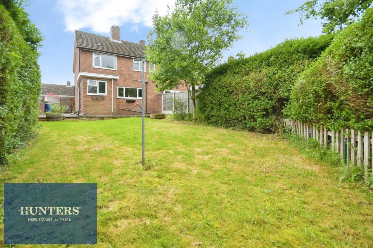 Gower Crescent, Loundsley Green, Chesterfield, S40 4LS