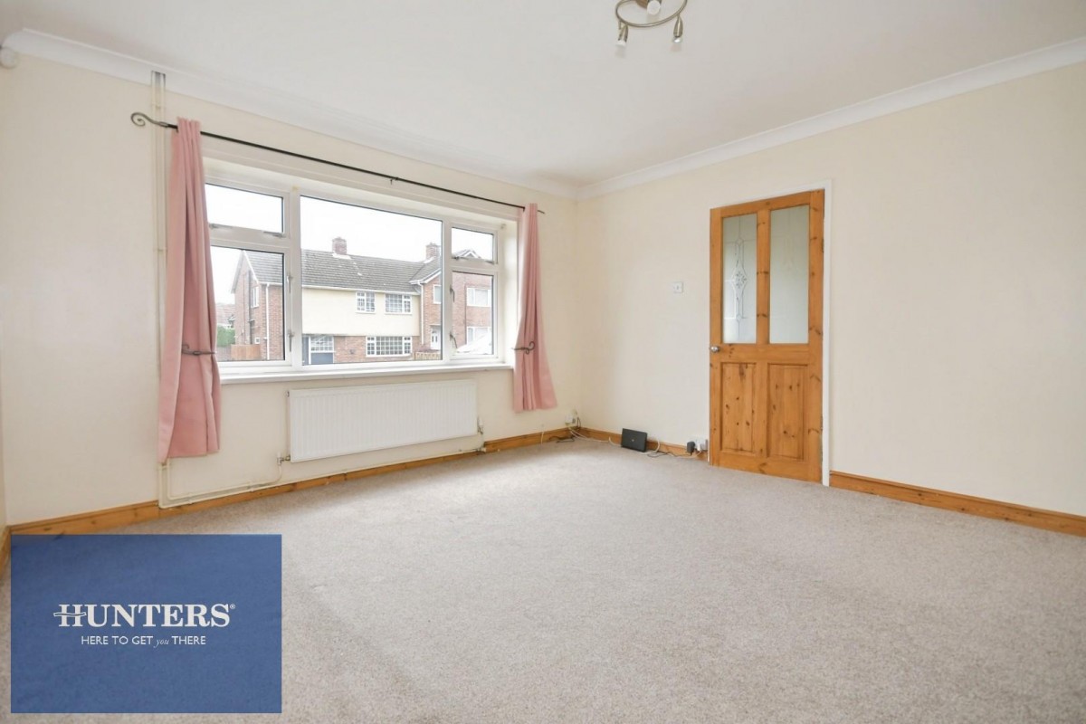 Gower Crescent, Loundsley Green, Chesterfield, S40 4LS