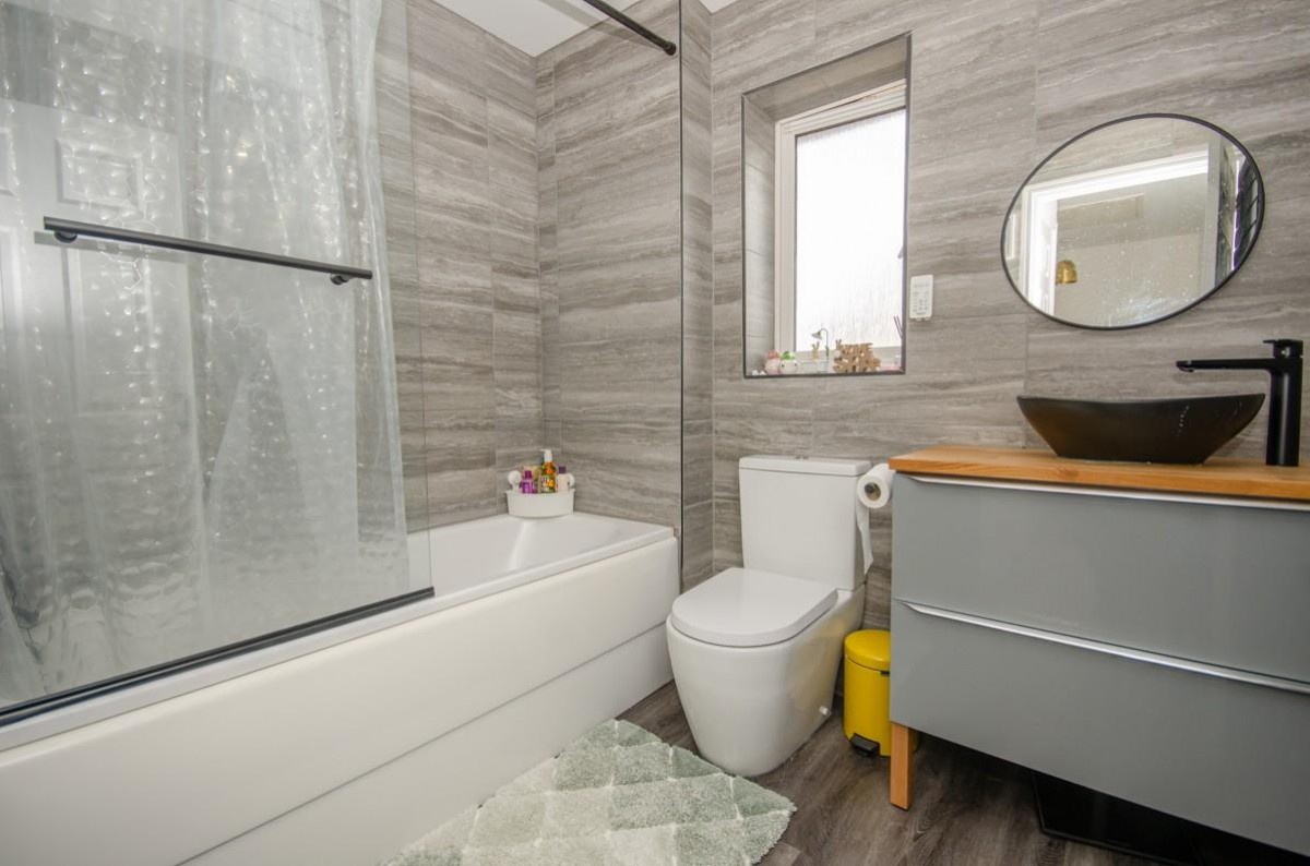 Lupin Close, Lyde Green, Bristol, BS16 7GN