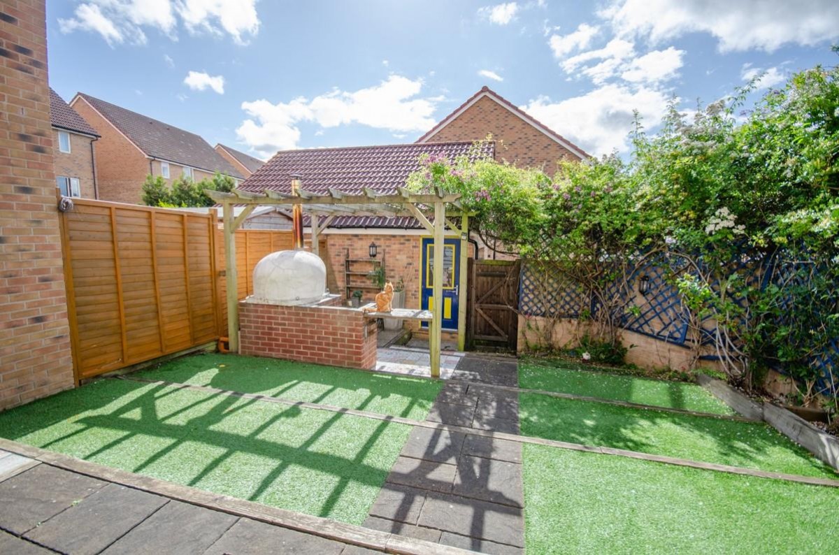 Lupin Close, Lyde Green, Bristol, BS16 7GN