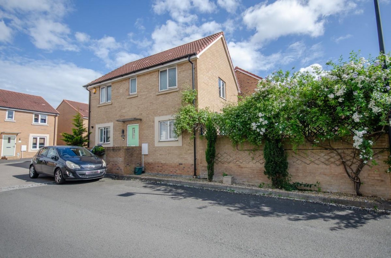 Lupin Close, Lyde Green, Bristol, BS16 7GN