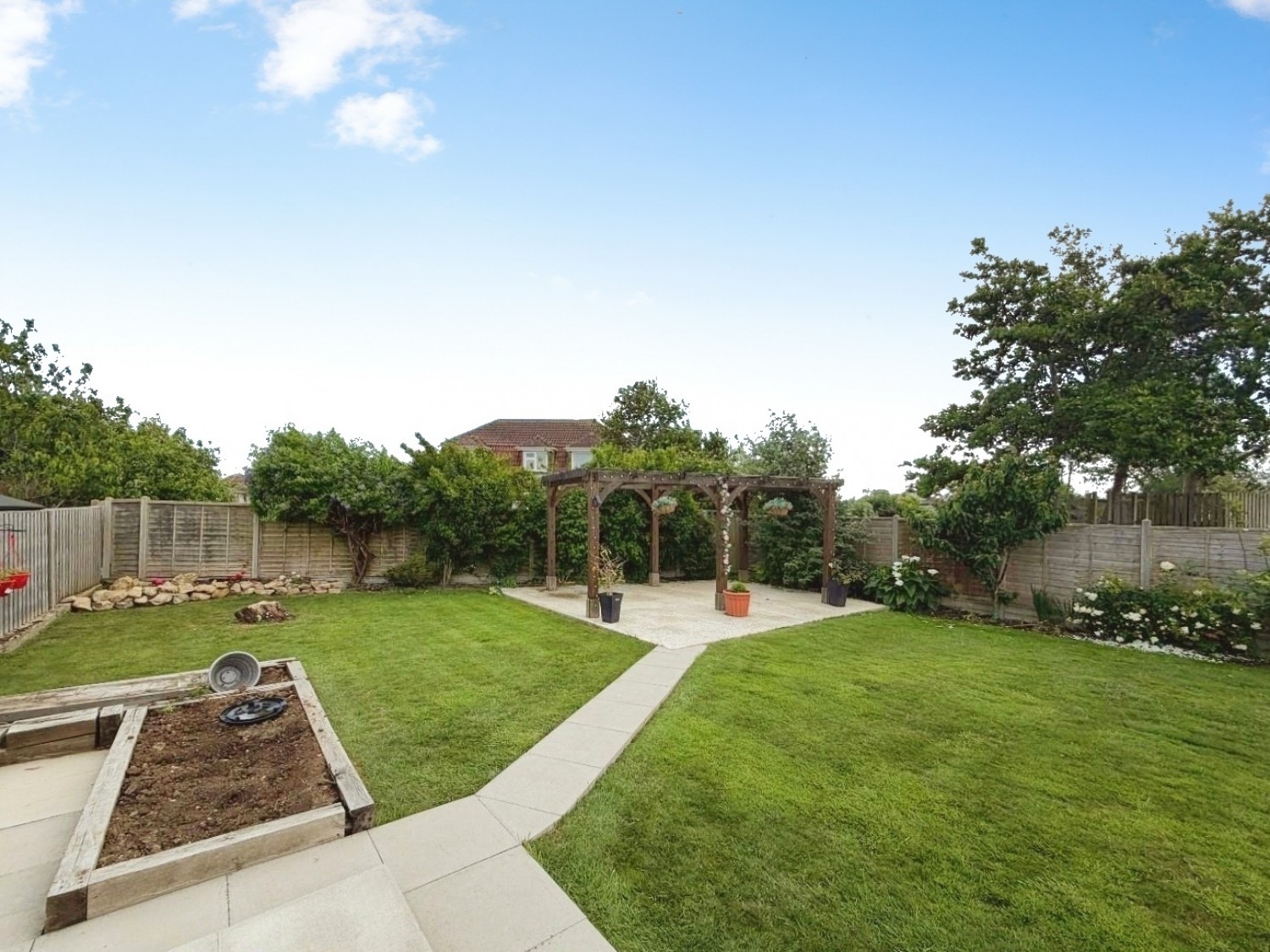 4 bedroom House for sale in Seaway Gardens, St. Marys Bay
