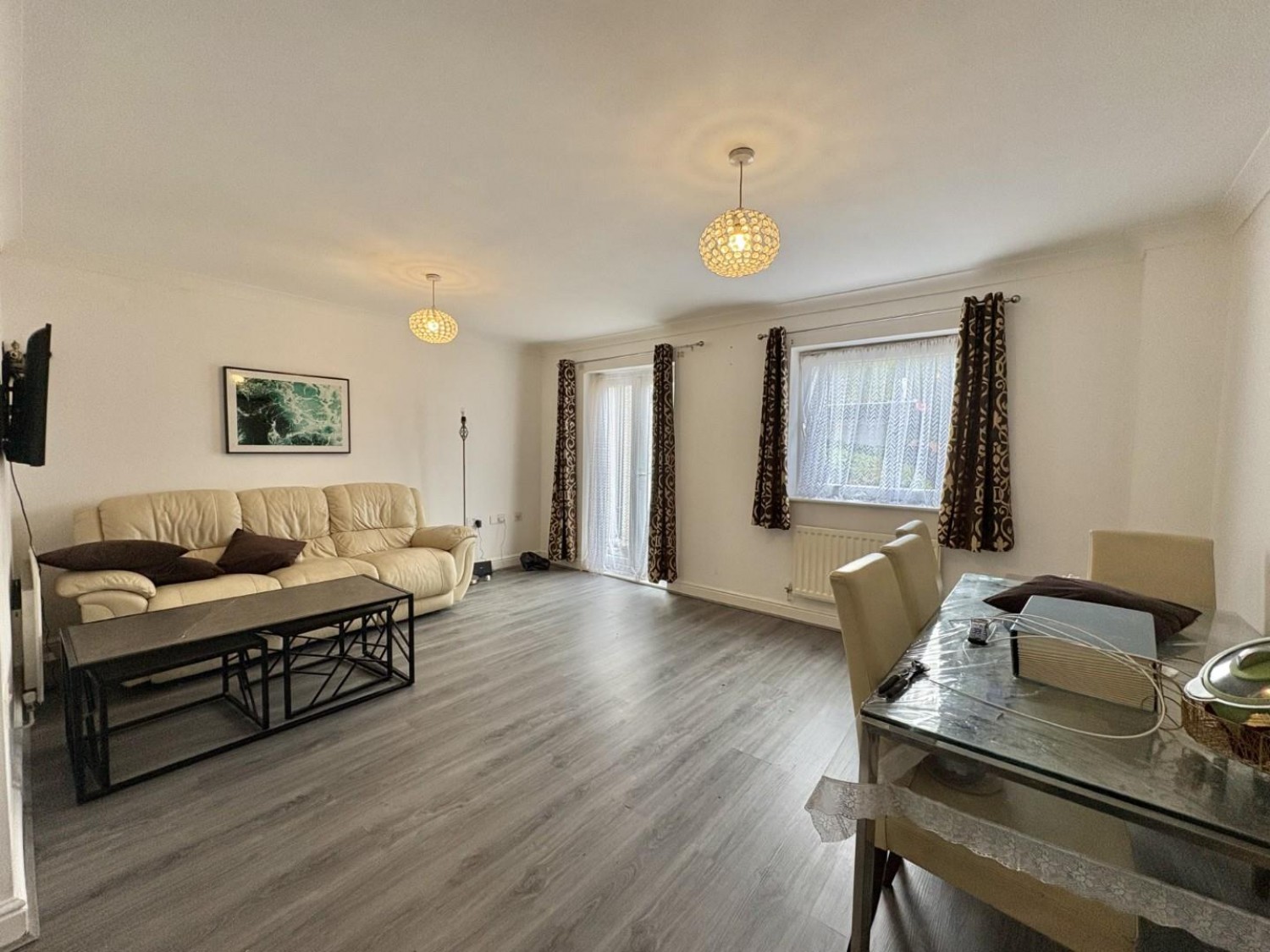 Meridian Court, 226 Yeading Lane, Hayes, Middlesex, UB4 9AU