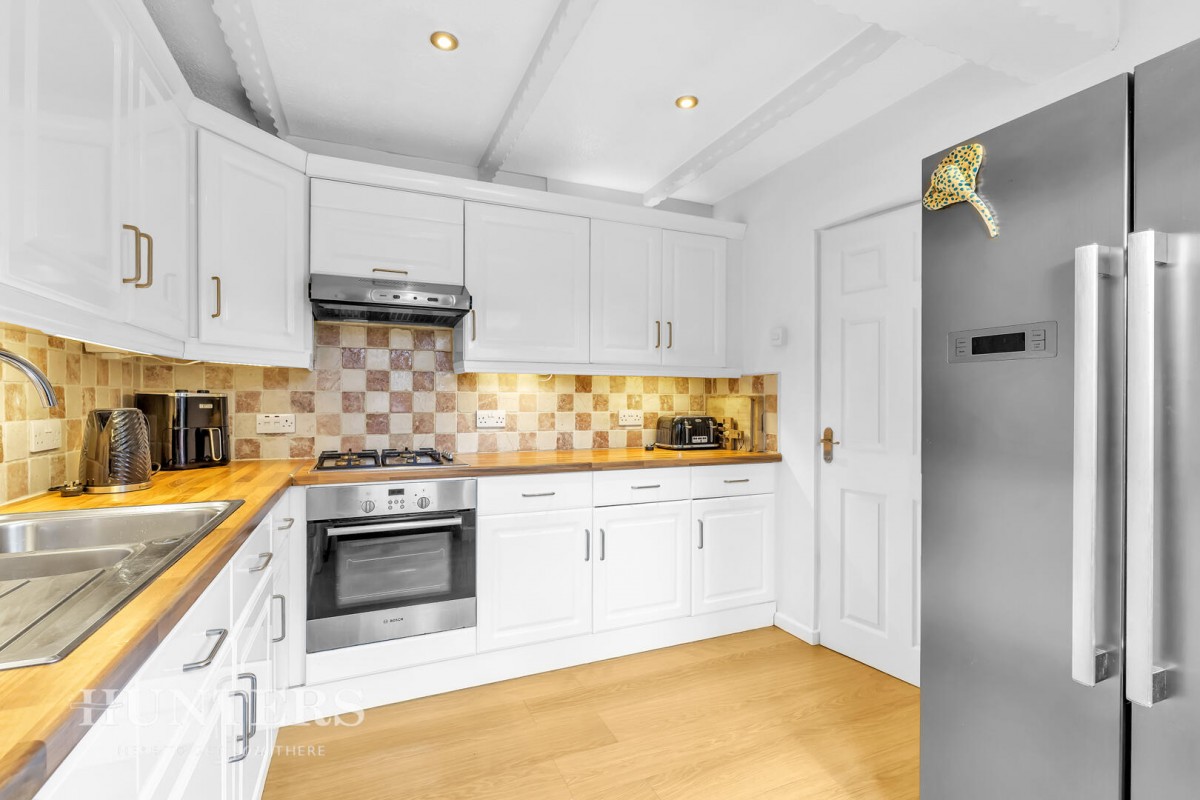 Shore Road, Shore, Littleborough, OL15 9LJ