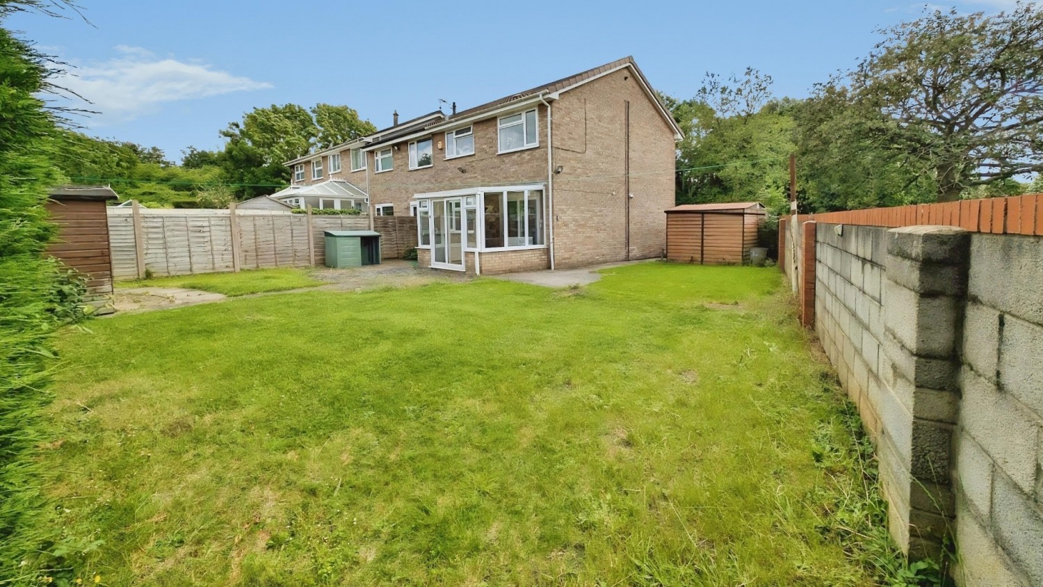Littledean, Yate, Bristol, BS37 8UJ