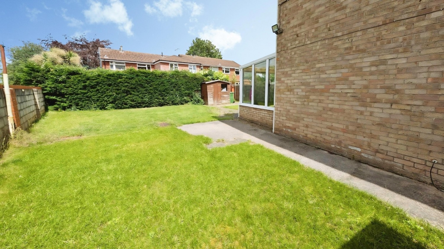 Littledean, Yate, Bristol, BS37 8UJ