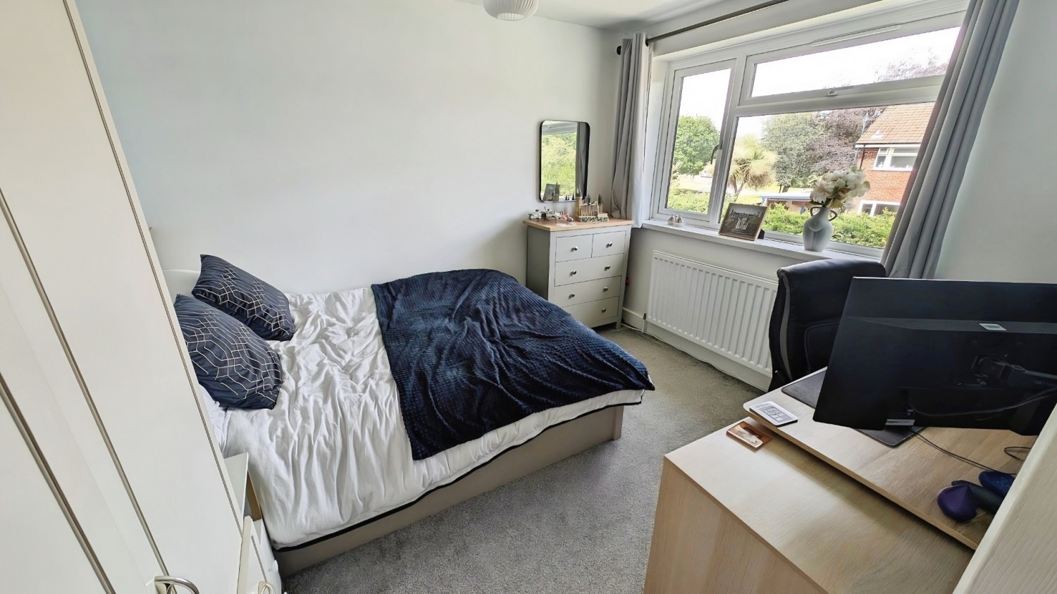 Littledean, Yate, Bristol, BS37 8UJ