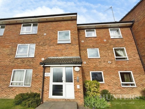 Montana Close, South Croydon, CR2 0AT