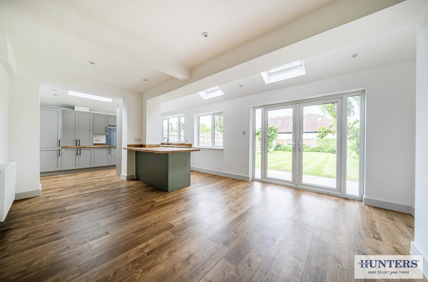 4 bedroom House for sale in West Park, Selby