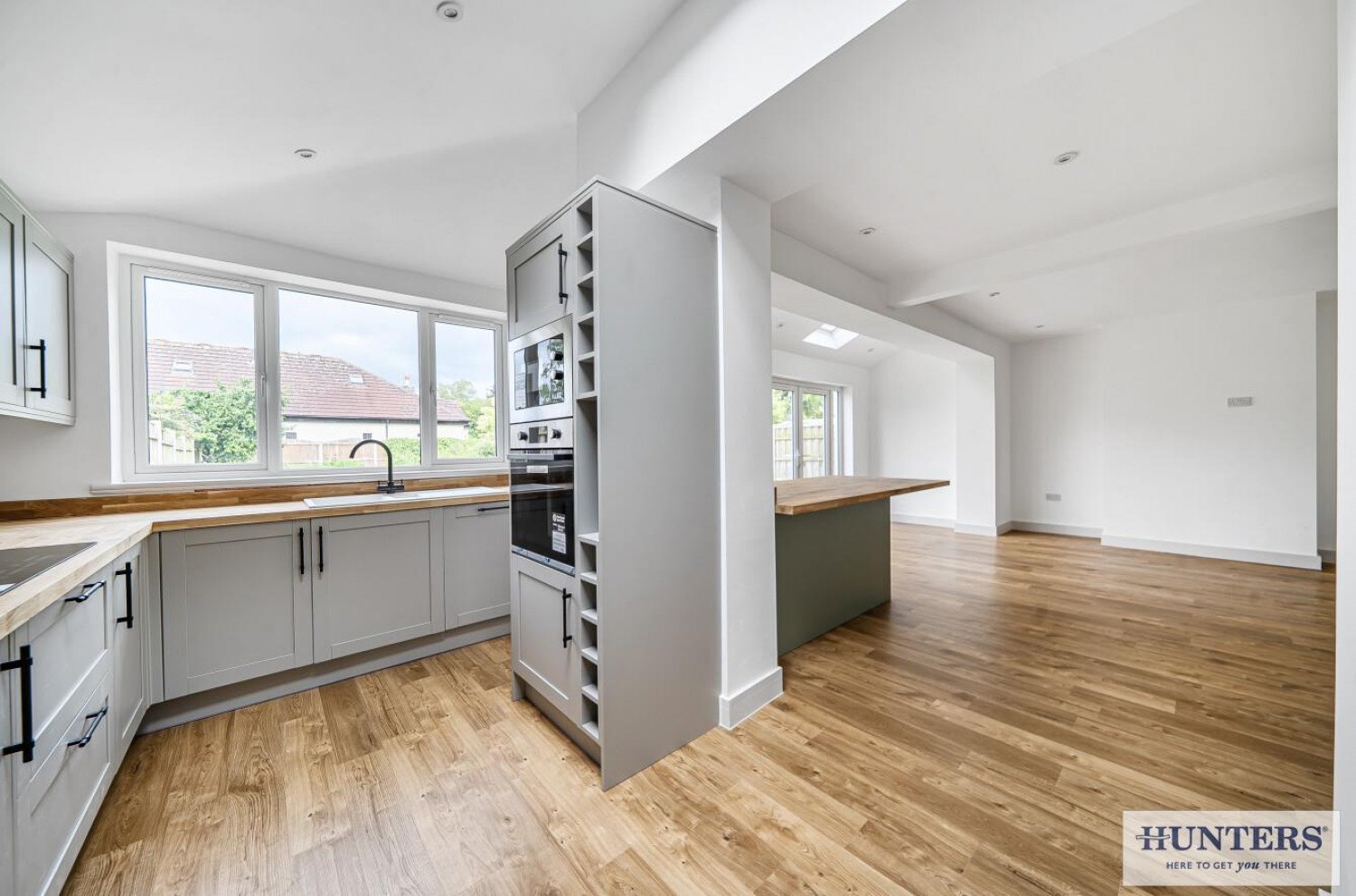 4 bedroom House for sale in West Park, Selby