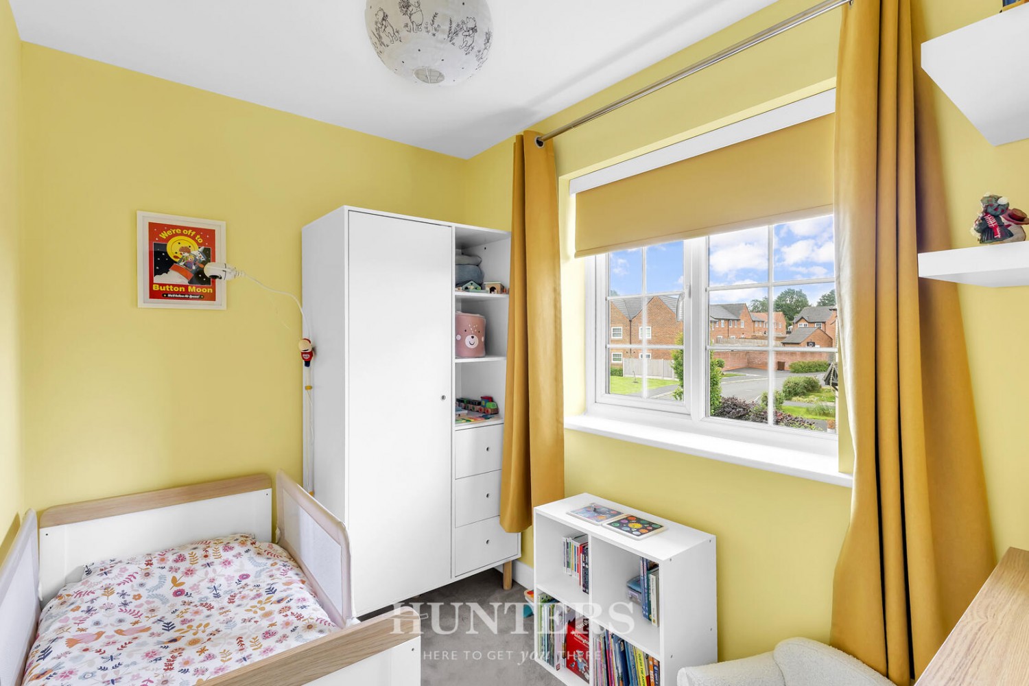 3 bedroom House for sale in Kirkfell Drive, Middleton, Manchester, M24
