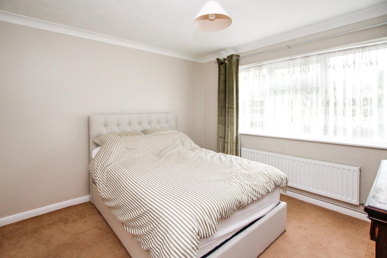 2 bedroom Bungalow for sale in Linslade Road, Heath and Reach, Leighton Buzzard