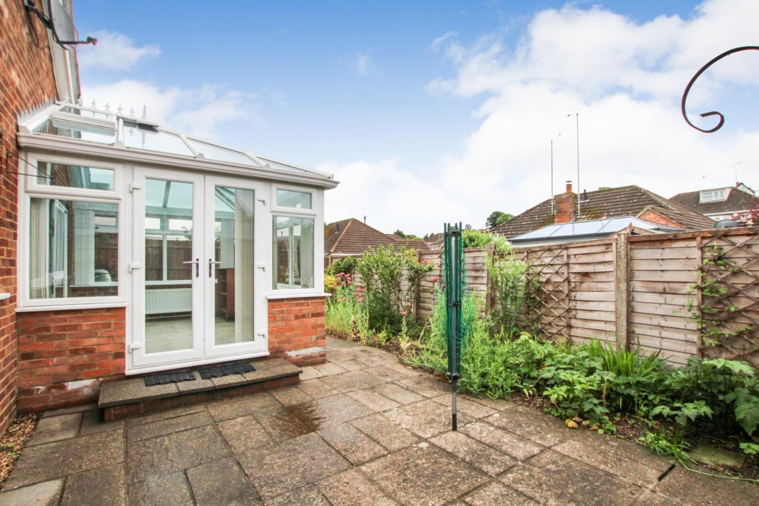 2 bedroom Bungalow for sale in Linslade Road, Heath and Reach, Leighton Buzzard