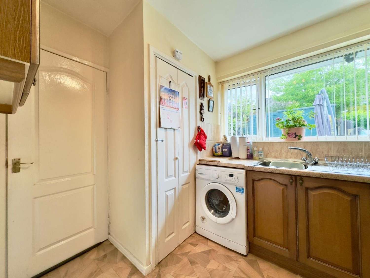 2 bedroom House for sale in Fylde Close, Barnsley
