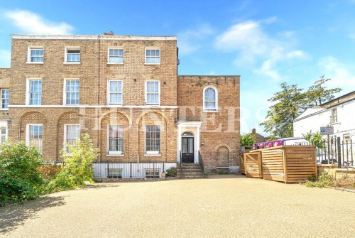 Bruce Grove, London, N17
