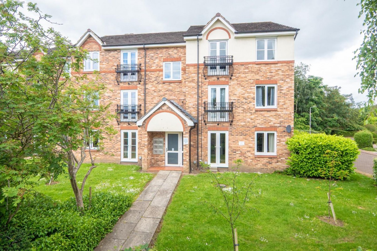 Swinnow Close, Leeds