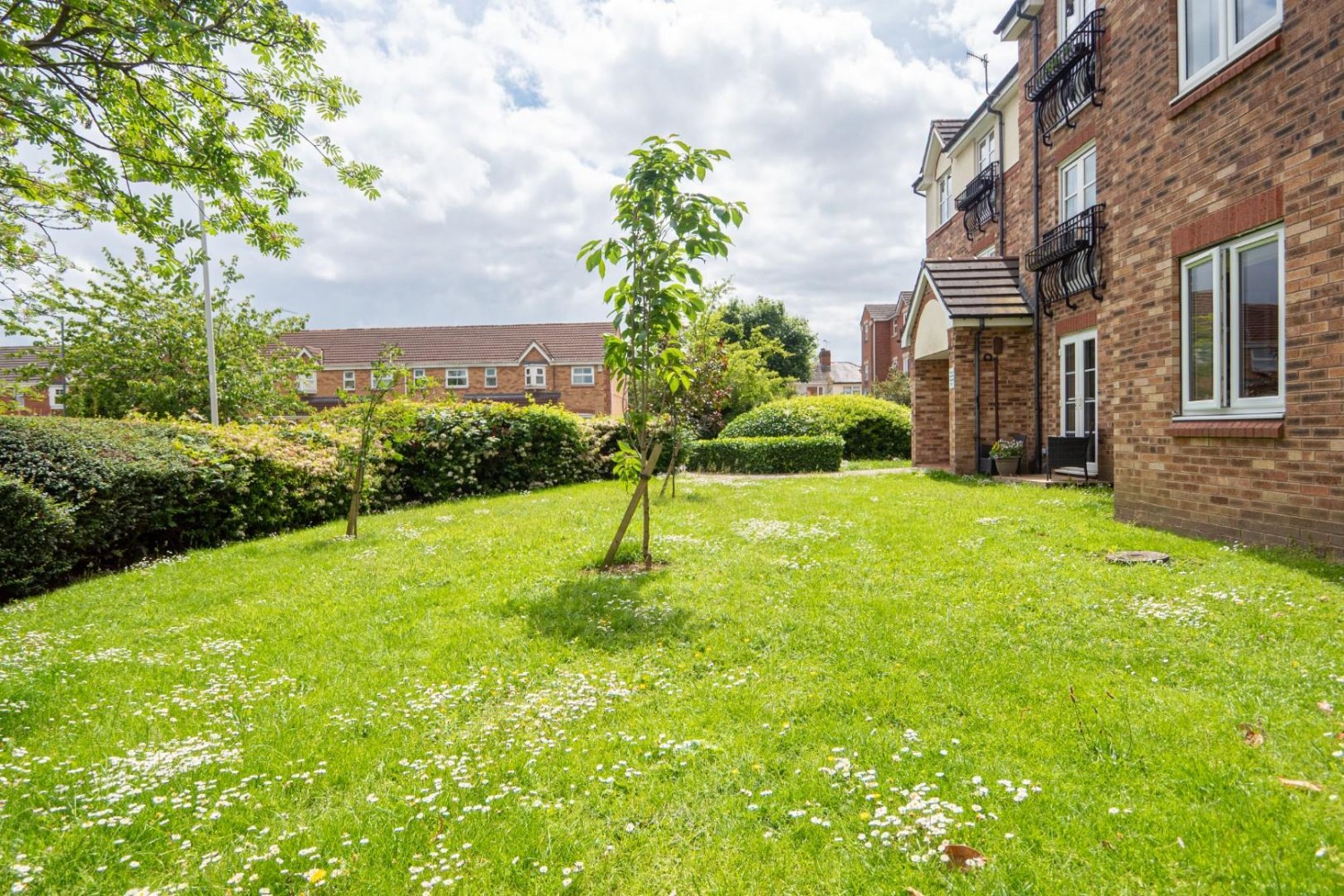 Swinnow Close, Leeds
