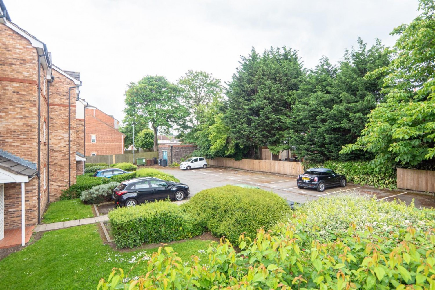 Swinnow Close, Leeds